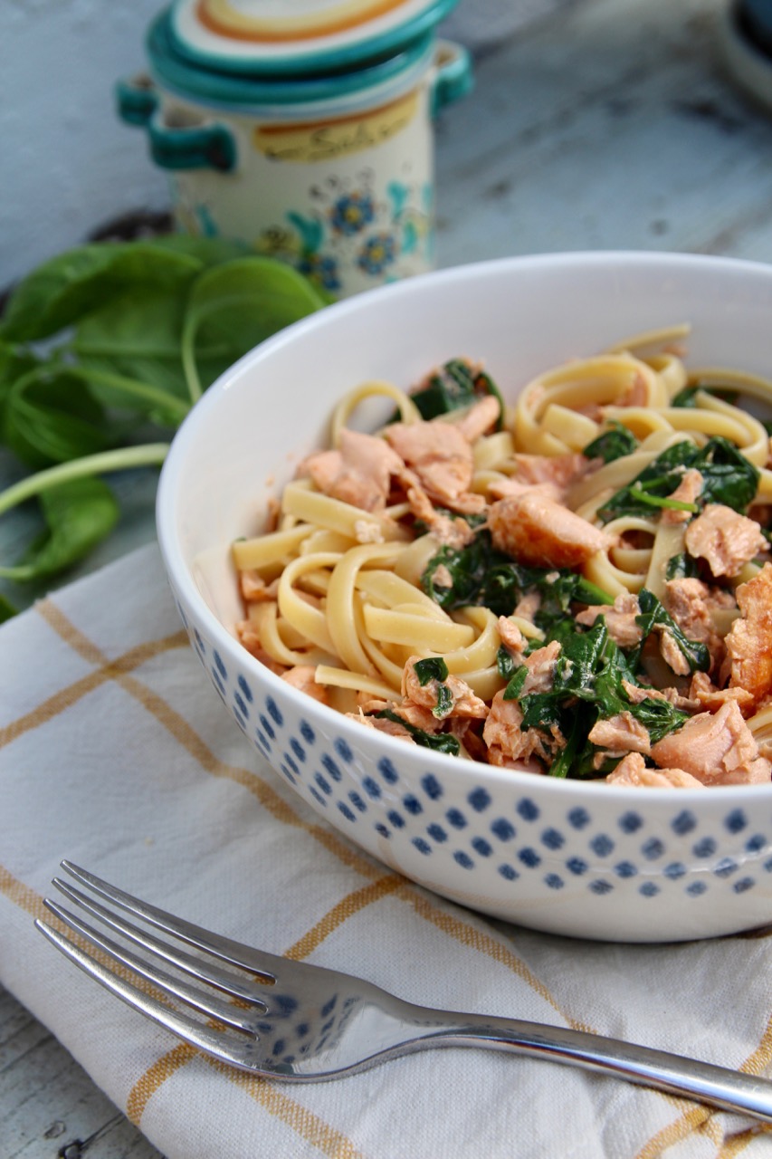 salmon spinach and tomato pasta recipe