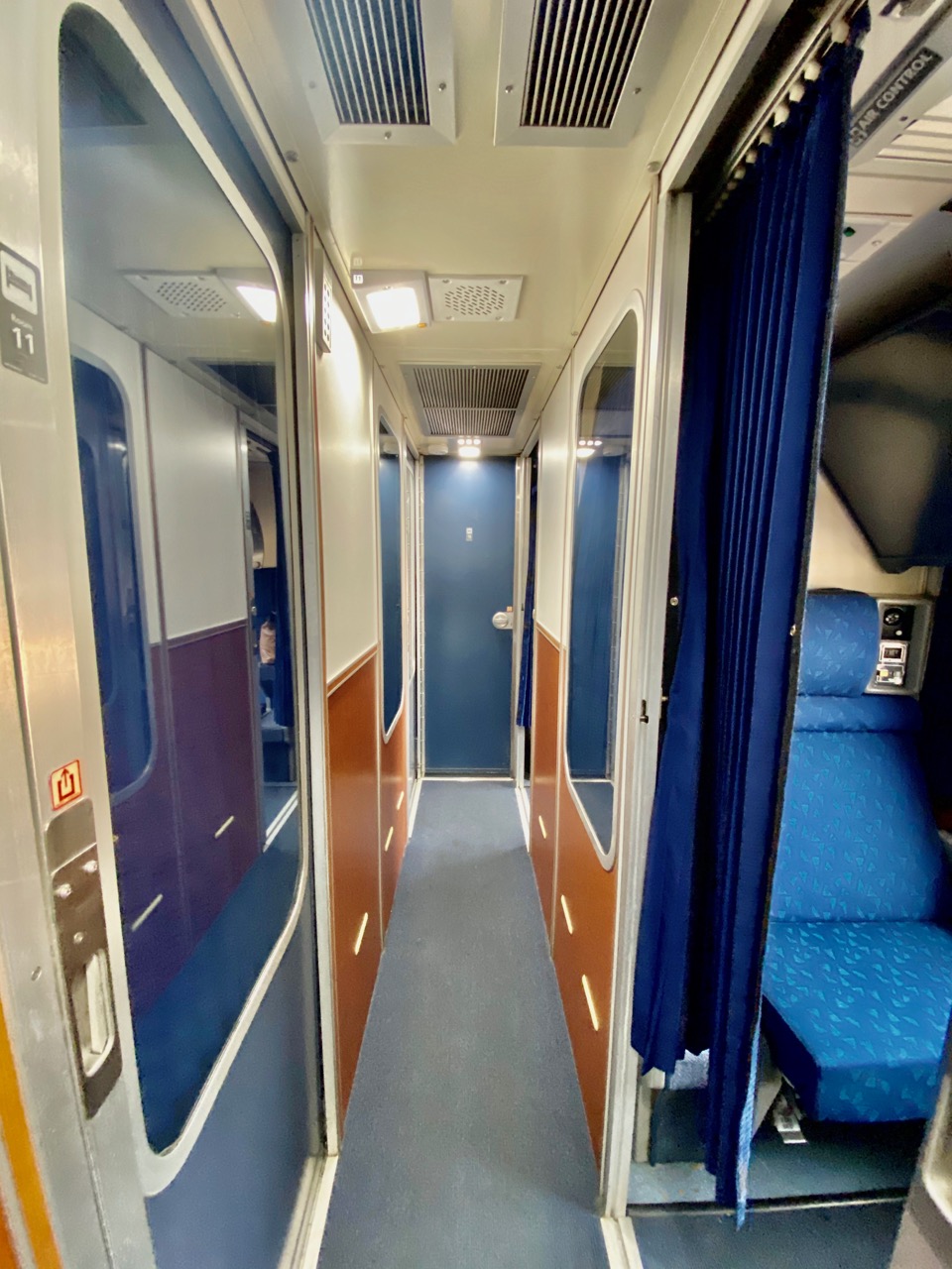 What It's Really Like To Travel In An Amtrak Sleeper Car Ramshackle Glam